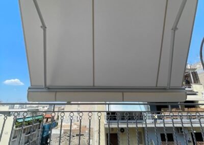 Katheti tenta se ekrou yfasma gia apolyth kalypsi mpalkoniou