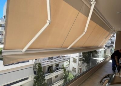 Mpez tentes me braxiones gia prostasua kai monterna aisthitikh